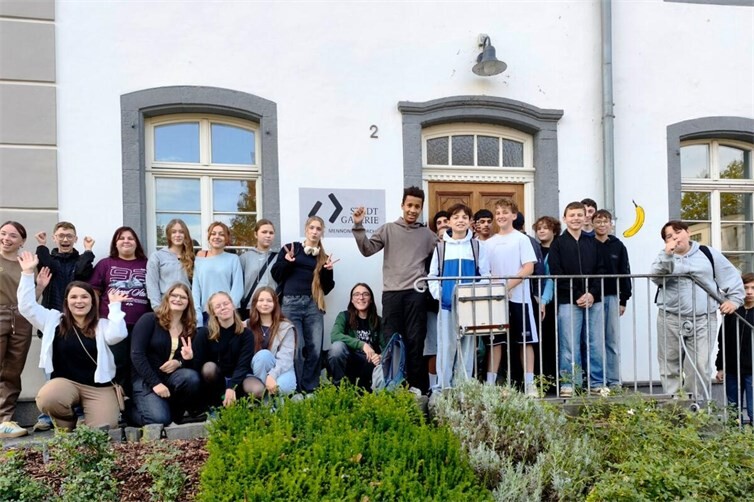 Die Klassen 8Ra und 8Rb der CSS Neuwied
