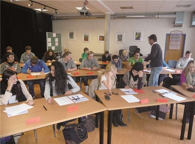 Die Klassenstufe zehn während des Assessment Centers. privat