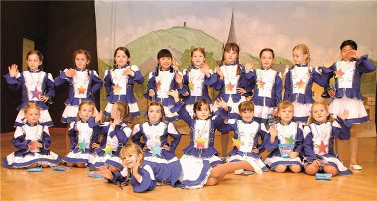 Die Kleinen Funken von Blau-Weiß Dernau zeigten ihr tänzerisches Können. CBÜ