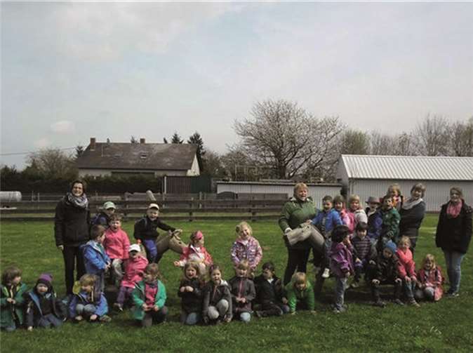 Die Kleinen hatten großen Spaß auf dem Bauernhof. privat