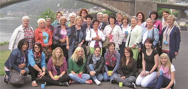 Die Koberner Möhnen machten bei ihrer Tour Cochem und Beilstein unsicher.privat