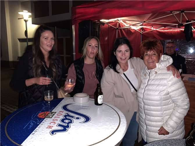 Die Kölner Kultsängerin Marita Köllner war der Stargast. Fotos: privat