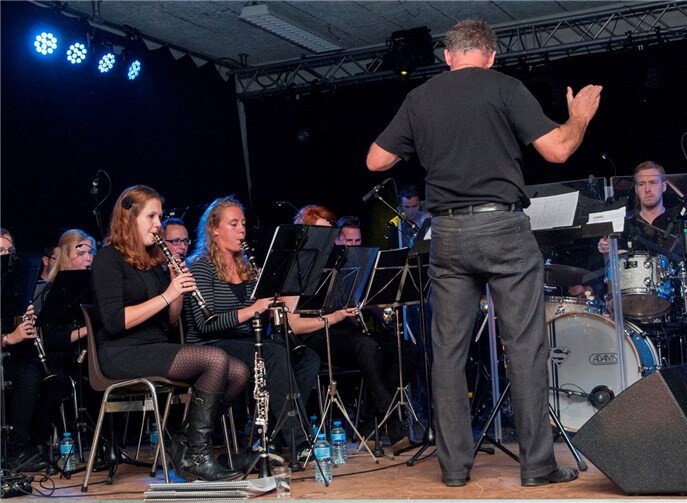 Die Königlichen Blaskapelle Harmonie Juliana gastiert am 22. Oktober in Oberfell.privat