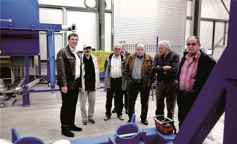 Die Kolpingseniorengruppe Plaidt besuchte die Firma Bartz Maschinenbau in Mayen.privat