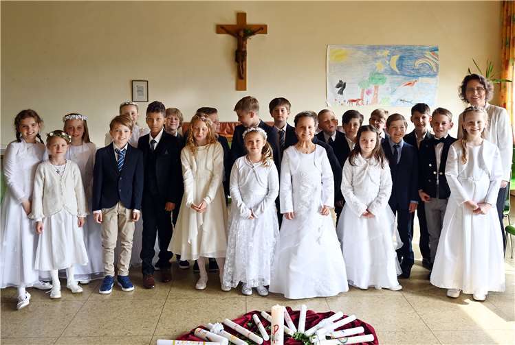 Die Kommunionkinder aus Oberwinter.