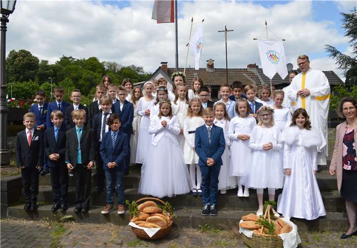 Die Kommunionkinder aus Remagen.Fotos: AB