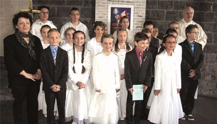 Die Kommunionkinder aus Weibern.RÜ