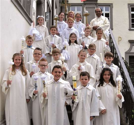 Die Kommunionkinder von Sayn.PS