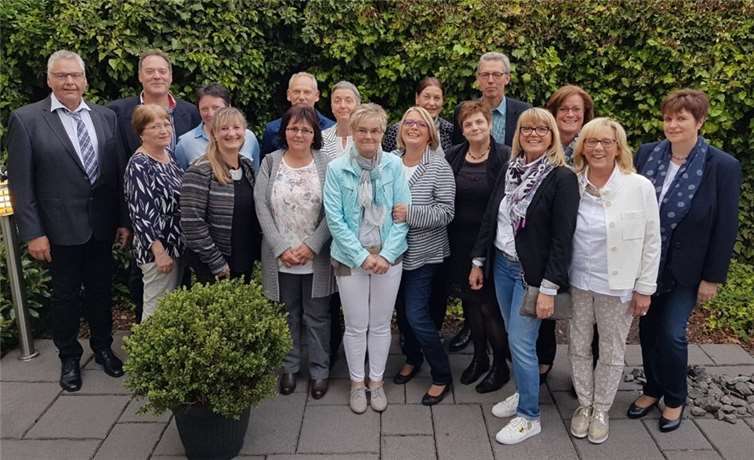 Die Kommunionskinder aus dem Jahrgang 1959/60 trafen sich zum Fest der Goldenen Kommunion. privat