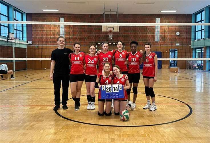 Die Kreisliga-Damen erkämpften sich einen klaren Sieg gegen Bad Ems.Foto: VfB