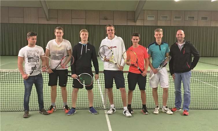 Die Kreismeister: von links Constantin Prell, Simon Haas, Jan Weikl, Thies Jansen, Leander Funk, Christopher Karosprivat