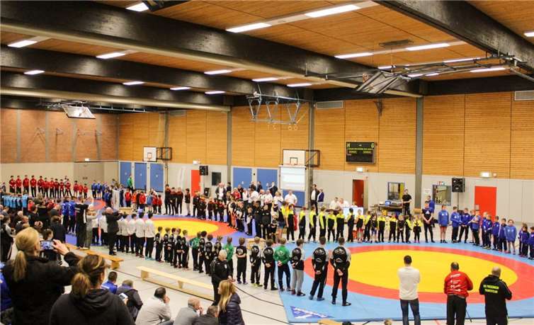 Die Kreissporthalle Montabaur mit den Teilnehmern der Rheinland-Pfalz Meisterschaften im Freistil der Jugend. Fotos: ASV Boden @betty