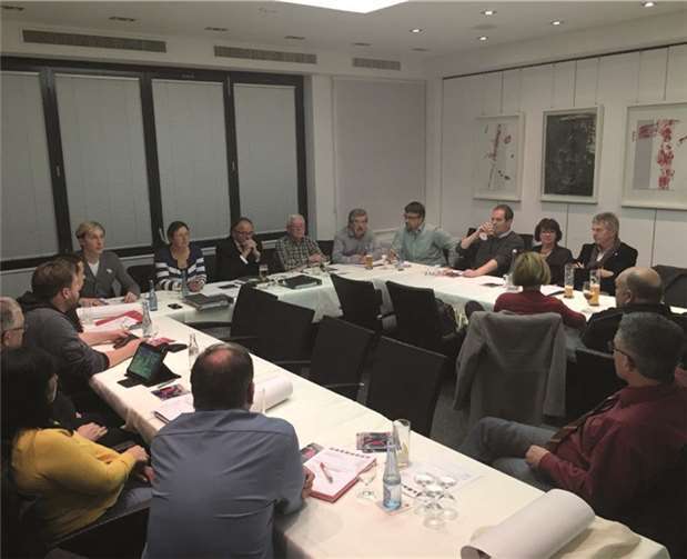 Die Kreistagsfraktion beschäftigt sich zusammen mit dem Vorstand über das Konzept der Grünschnittentsorgung.Privat