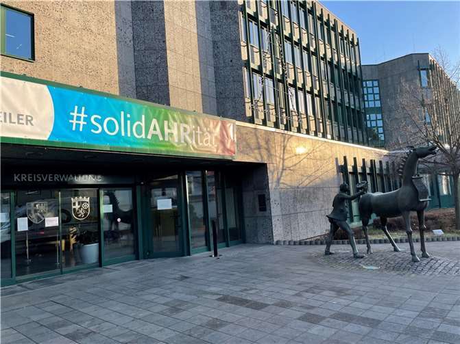 Die Kreisverwaltung in Ahrweiler. Foto: ROB