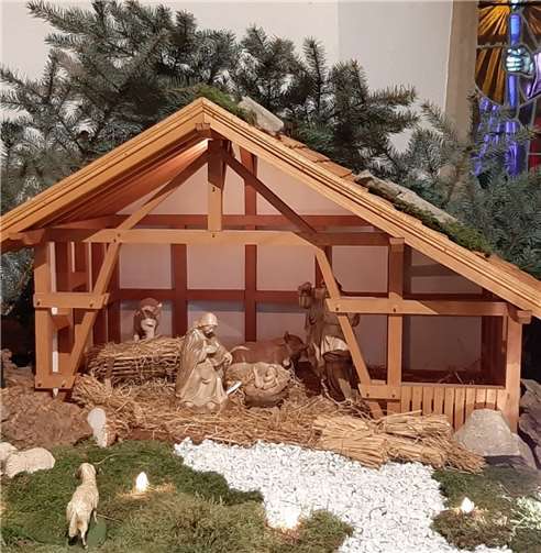 Die Krippe wurde mit viel Liebe zum Detail gebaut.