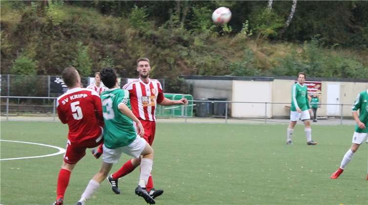 Die Kripper Zweitvertretung war über weite Strecken die spielbestimmende Mannschaft.  SV Kripp