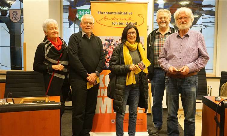 Die Kümmerer der neuen Gruppen (v.l.): Hildegard Kamps, Harald Hoffmann, Ulrike Berkulin (in Vertretung von Simone Tölle), Manfred Nachtsheim und Reinhard Kracht. Foto: privat