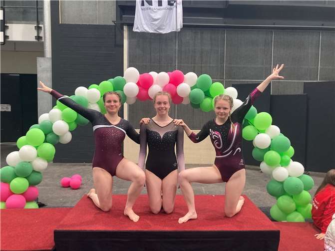Die Kürturnerinnen Franziska, Celina und Theresa.  Fotos: TV Weitersburg