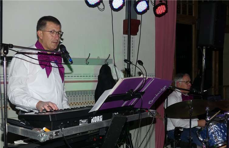 Die Kult- und Spaßcombo „Thomas & Stefan“ erfreut schon seit 40 Jahren mit toller Musikunterhaltung.