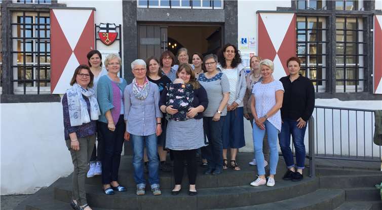 Die Kursleiterinnen verbrachten den Tag damit, sich mit verschiedenen Themen im Bereich Eltern-Kind-Arbeit auseinanderzusetzen. privat