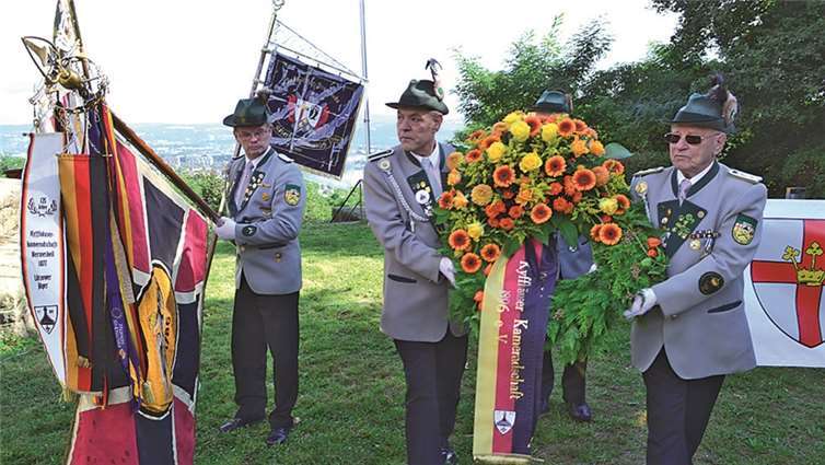 Die Kyffhäuser Kameradschaft legte am Kriegerdenkmal ebenso wie die Bundeswehr einen Kranz nieder.