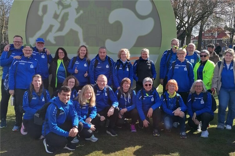 Die LG Laacher See vor dem Start.