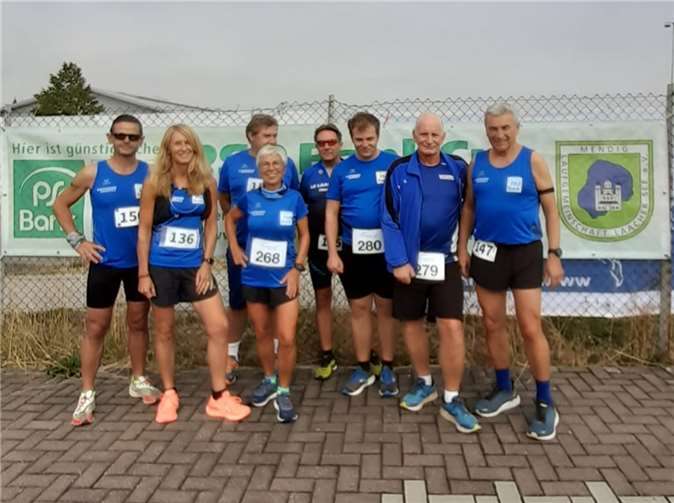 Die LG’ler nach den Wettbewerben in Wallmerod.  Fotos: LG Laacher See