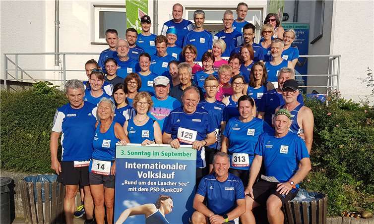 Die LG‘ler nutzten das gute Wetter in Ochtendung für ein Gruppenfoto. Foto: privat