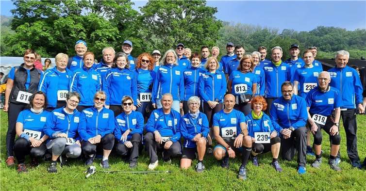 Die LG’ler vor dem Start beim Murrelauf in Sinzig-Westum.
