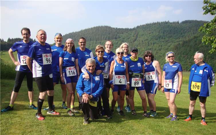 Die LG’ler vor dem Start in Jammelshofen.Privat