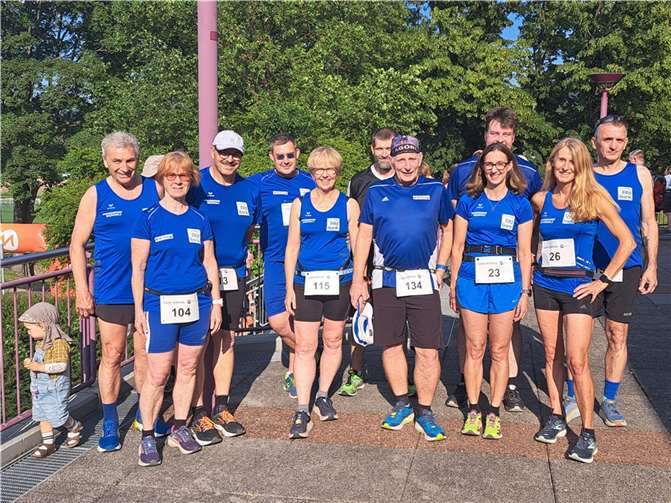 Die LG’ler vor dem Start in Koblenz.  Foto: Sonja Völlmeke-Windheuser