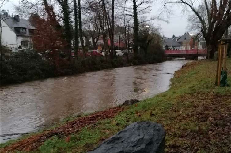 Die Lage an der Bürresheimer Straße in Mayen am heutigen Morgen.  Foto: Jasmin Alter / Stadt Mayen