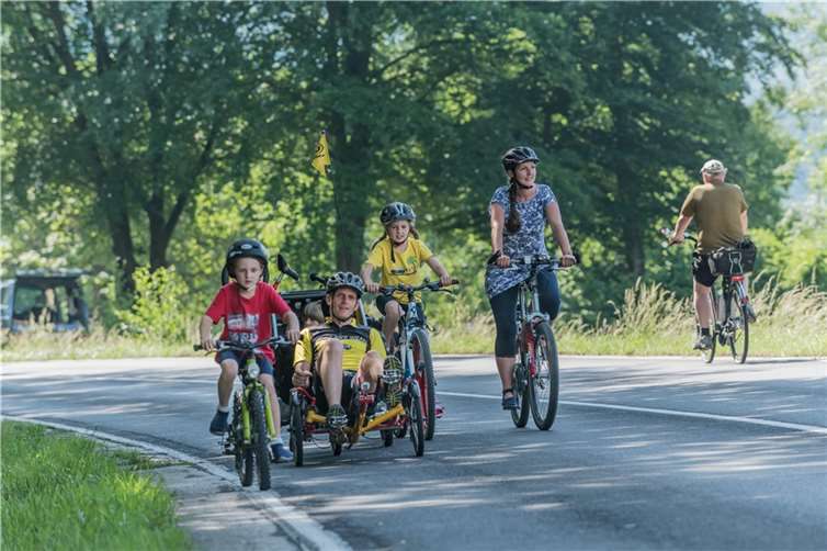 Die Landesstraßen L255 und L269 im Wiedtal sind von 10 bis 17 Uhr nur für Fahrradfahrer, Inlineskater und Fußgänger geöffnet.  Foto: Andreas Pacek/Touristik-Verband Wiedtal e.V.