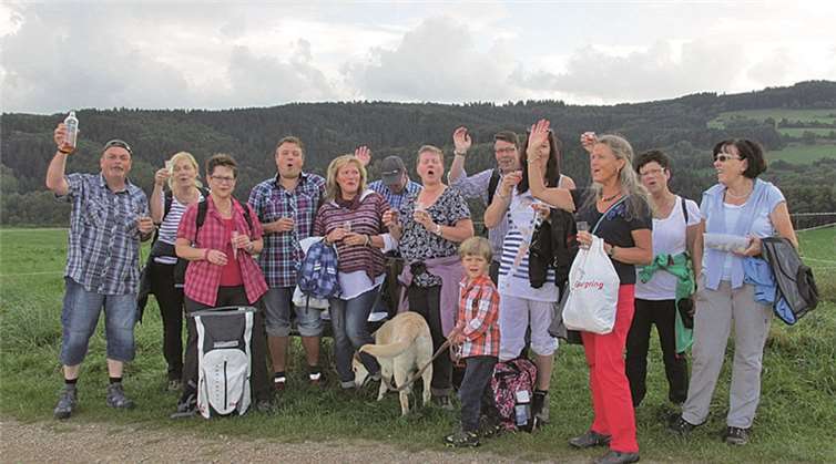 Die Langenfelder Karnevalisten verbrachten einen schönen Nachmittag in der Barweiler Mühle. privat