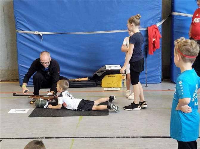 Die Laser-Kids.  Foto: Marcel Dix