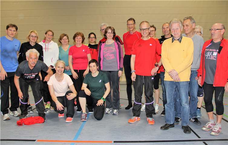 Die Lauf-Gruppe „Flott durchs Jahr“ bereiten sich auf den Ahrathon vor. Foto: Running Team Bad Ems