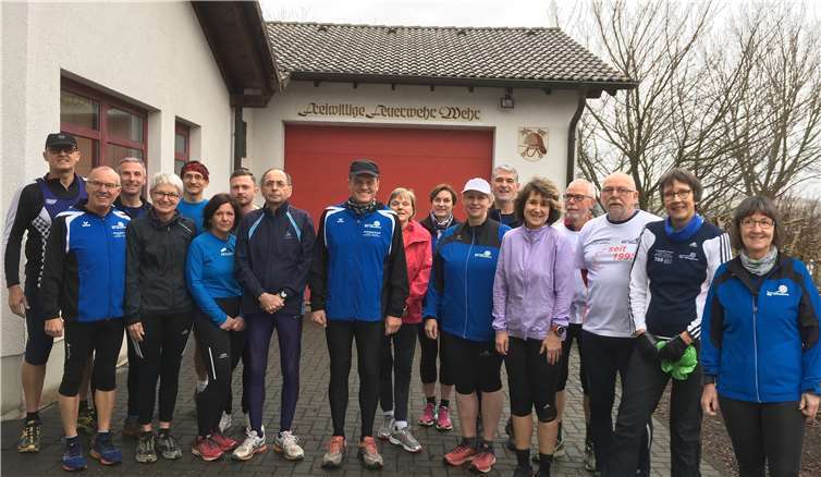 Die Lauffreunde aus Westum trafen sich traditionell zum Jahresabschluss-Lauf in Wehr.  privat