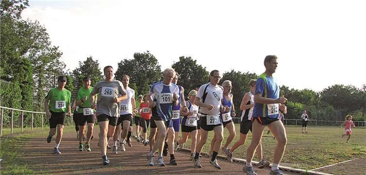 Die Laufgemeinschaft veranstaltet ein Anfängertraining für jedermann.privat