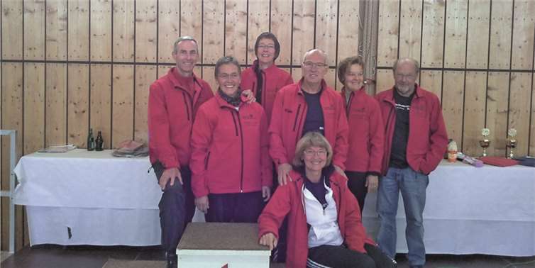 Die Lauftreffler aus Westum auf dem Siegerpodest in Baar.privat