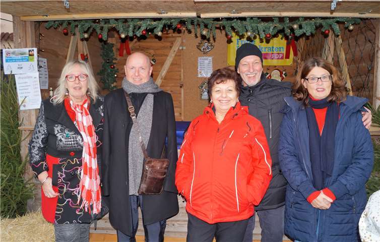 Die Laune ließ sich niemand verderben. Von links: Maggy Schwandt, Ulrich van Bebber, Doris Herminghaus, Dirk Herminghaus und Brigitte Schmickler. Privat