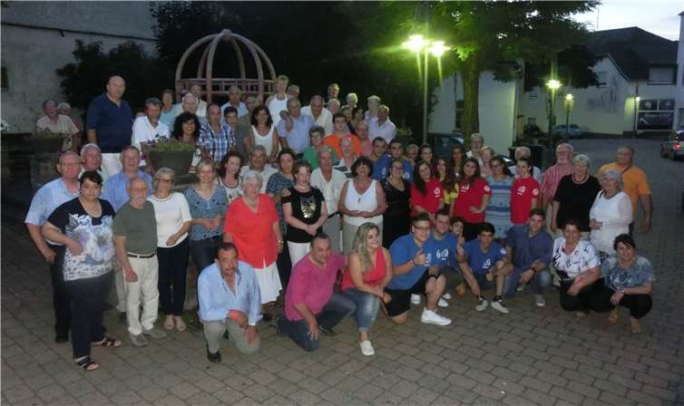 Die Lebendigkeit der Partnerschaft beweist sich besonders bei den jährlich wechselnden Treffen, hier im Sommer 2015 in Ochtendung. Foto: privat