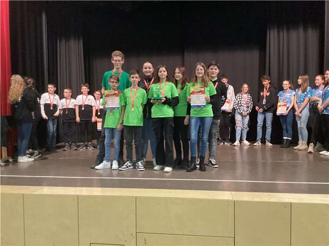 Die LeggoHeads erhielten den 1. Preis für den Forschungsauftrag. Quelle: Nelson-Mandela-Schule