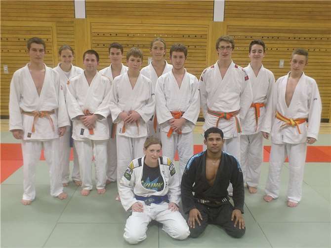 Die Lehrgangsteilnehmer vom BSC Hocheifel mit den beiden Berliner Trainern Rodrigo Fernandes und Kathi Kutscheid. Christopher Spiering