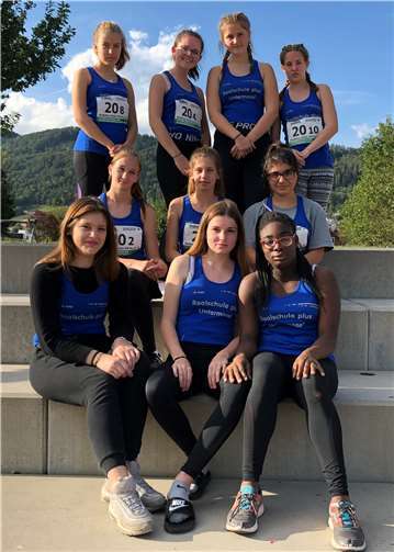 Die Leichtathletinnen aus Kobern-Gondorf beim Internationalen Bodensee-SchulcupFoto: privat