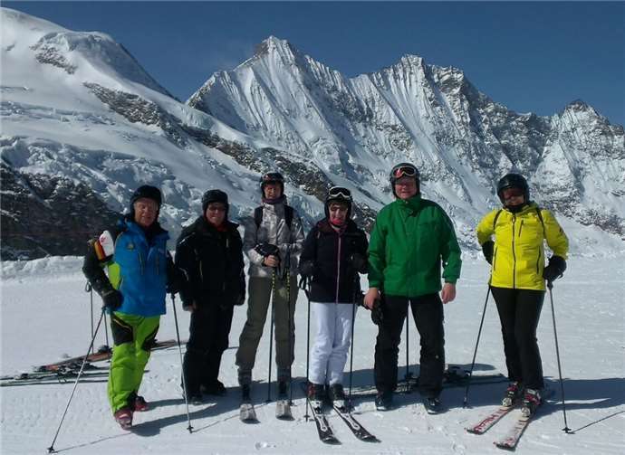 Die Leistungsgruppe in Saas Almagell.