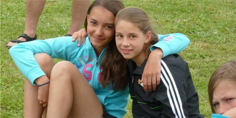 Die Leser von BLICK aktuell entschieden sich für Vanessa und Alina als „Beste Freunde. Privat