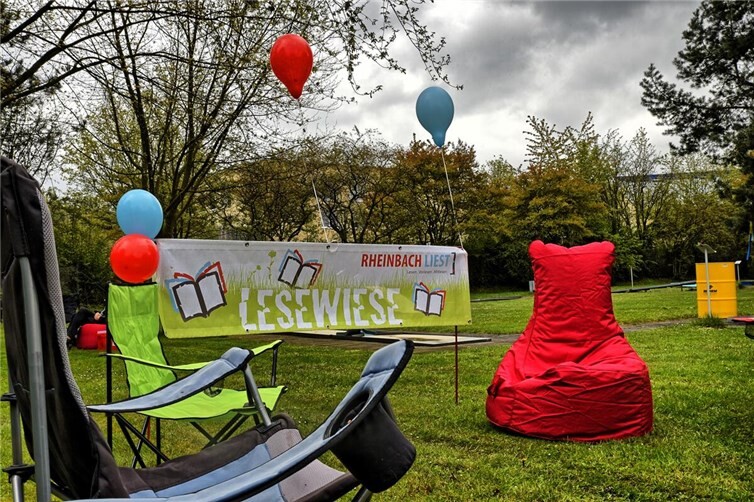 Die Lesewiese im Rheinbacher Freizeitpark ist eröffnet.