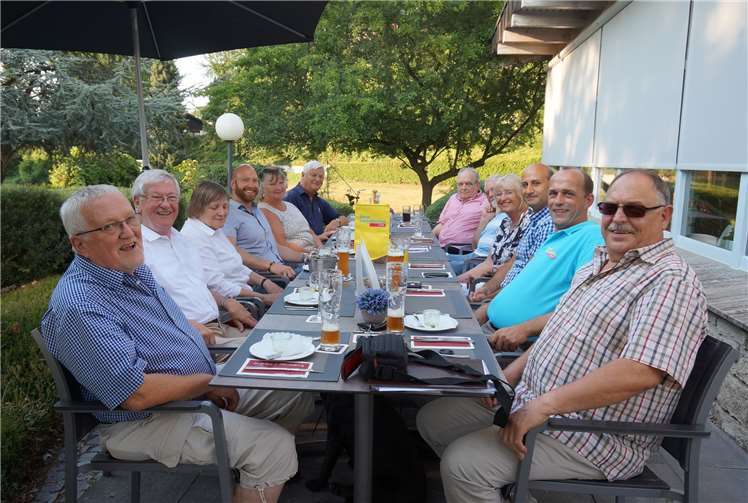 Stammtischrunde der Liberalen in Bendorf Die Liberalen freuen sich schon auf den nächsten gemeinsamen Stammtisch. Privat