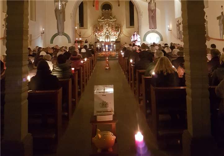Die Lichtfeier in der Kirche von Müllenbach.Foto: privat