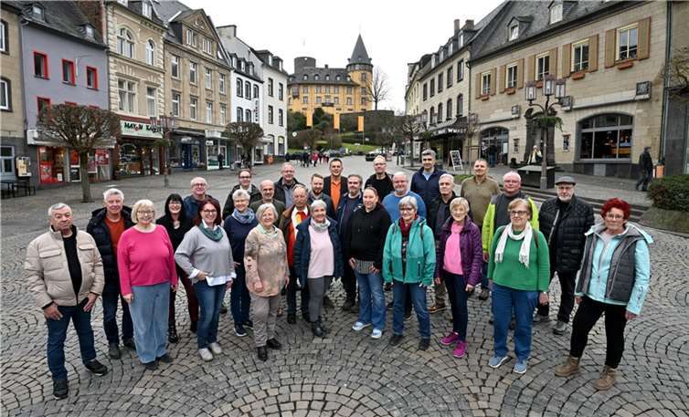Die Liste der Freien Wähler Mayen für die Stadtratswahl umfasst insgesamt 38 Bewerber.  Foto: FWM